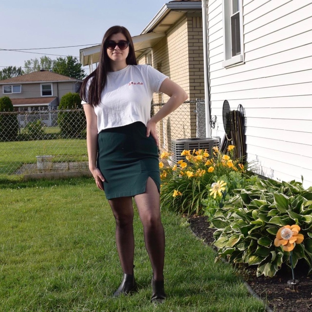 Mini green skirt with a sexy slit on side